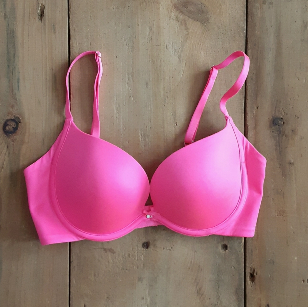 Victoria's Secret Plunge Push-Up Bra
